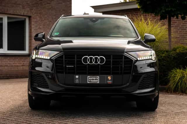 Audi Q7 (2020) thumbnail 5
