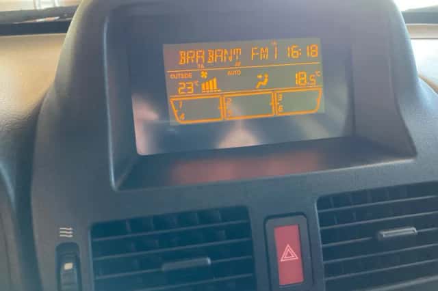 Nissan Almera (2006) thumbnail 3