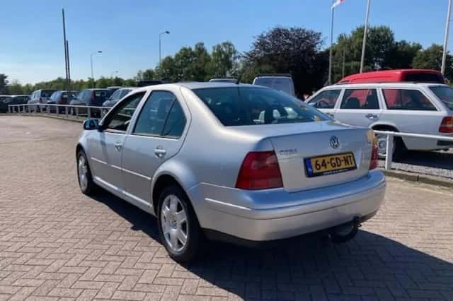 Volkswagen Bora (2000) thumbnail 4