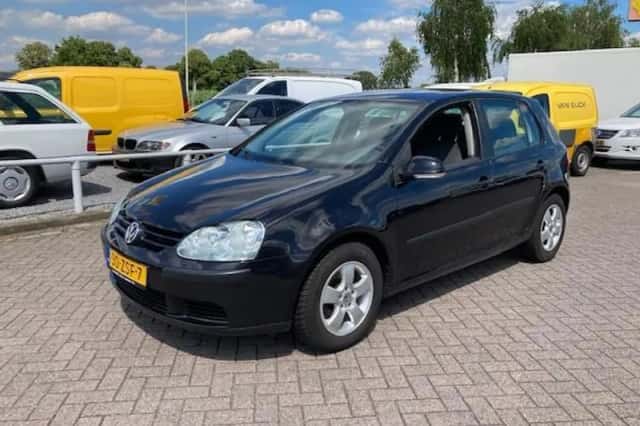 Volkswagen Golf (2005) thumbnail 2