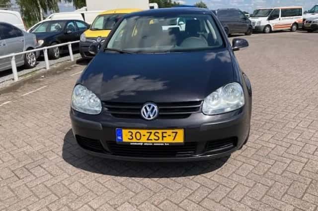 Volkswagen Golf (2005) thumbnail 3