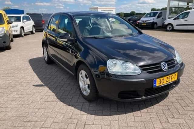 Volkswagen Golf (2005) thumbnail 4