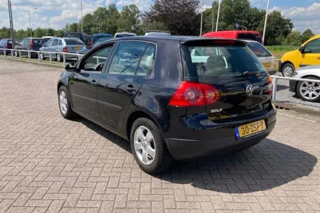 Volkswagen Golf (2005) thumbnail 6