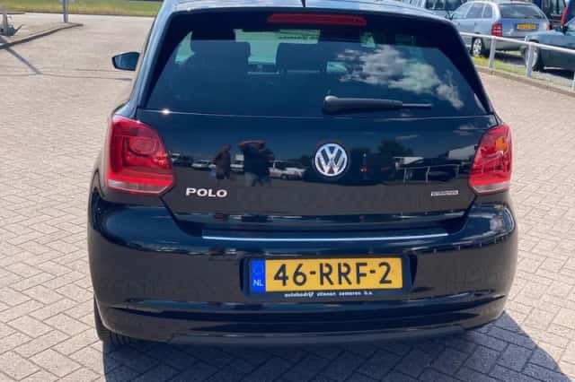 Volkswagen Polo (2011) thumbnail 5