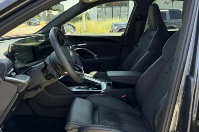 Audi Q5 (2025) thumbnail 6