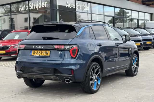 Lynk & Co 01 (2022) thumbnail 3