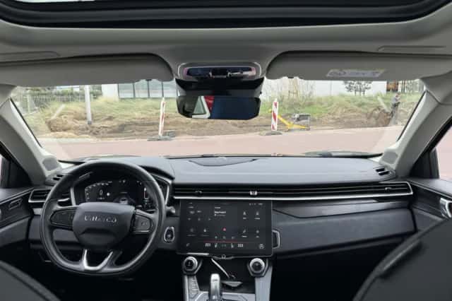 Lynk & Co 01 (2022) thumbnail 4