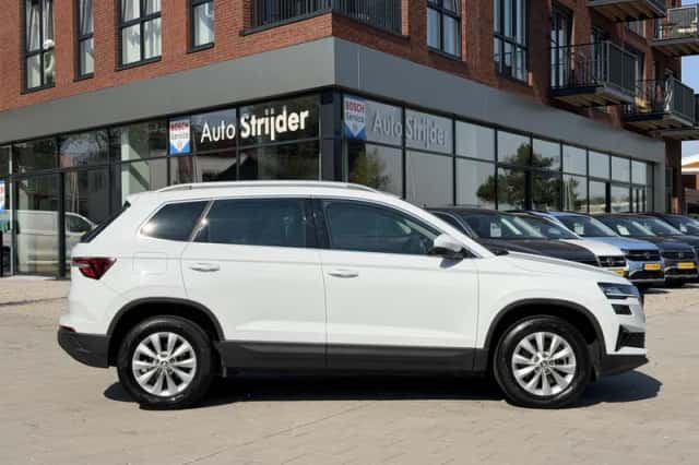 Škoda Karoq (2024) thumbnail 5