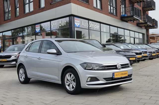 Volkswagen Polo (2018) thumbnail 2