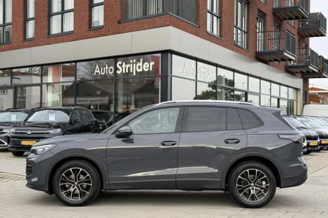 Volkswagen Tiguan (2025) thumbnail 5