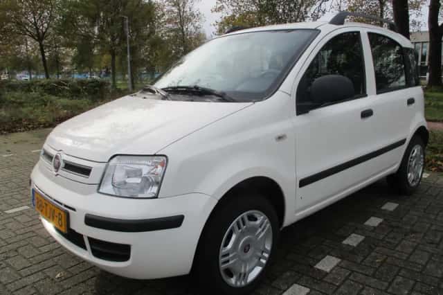 Fiat Panda (2012) thumbnail 1