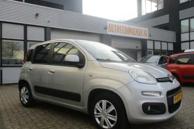 Fiat Panda (2013) thumbnail 2