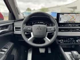 Mitsubishi Outlander (2026) thumbnail 15