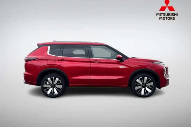 Mitsubishi Outlander (2026) thumbnail 3