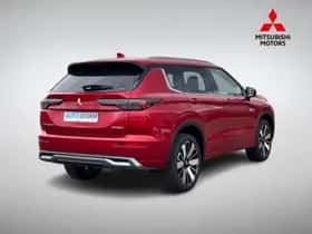 Mitsubishi Outlander (2026) thumbnail 4