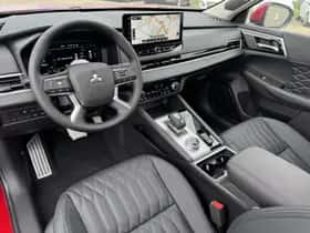 Mitsubishi Outlander (2026) thumbnail 10