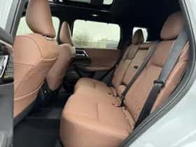 Mitsubishi Outlander (2026) thumbnail 12