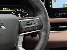 Mitsubishi Outlander (2026) thumbnail 16