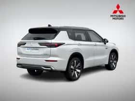 Mitsubishi Outlander (2026) thumbnail 4