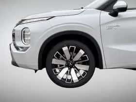Mitsubishi Outlander (2026) thumbnail 8