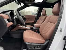 Mitsubishi Outlander (2026) thumbnail 9