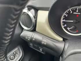 Nissan Micra (2018) thumbnail 11