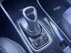 Mitsubishi Outlander (2021) thumbnail 16
