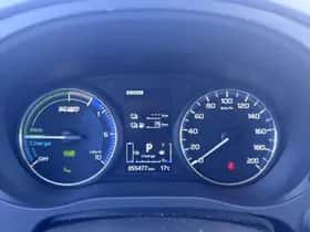 Mitsubishi Outlander (2021) thumbnail 21