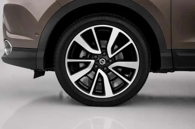 Nissan Qashqai (2015) thumbnail 6