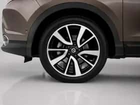 Nissan Qashqai (2015) thumbnail 6