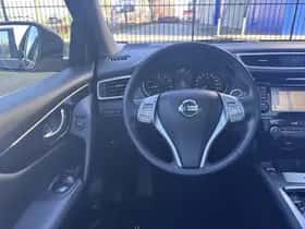 Nissan Qashqai (2015) thumbnail 10
