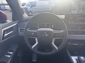 Mitsubishi Outlander (2026) thumbnail 9