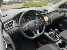 Nissan Qashqai (2018) thumbnail 9