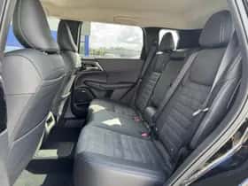 Mitsubishi Outlander (2026) thumbnail 12