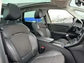Renault Scénic (2019) thumbnail 10