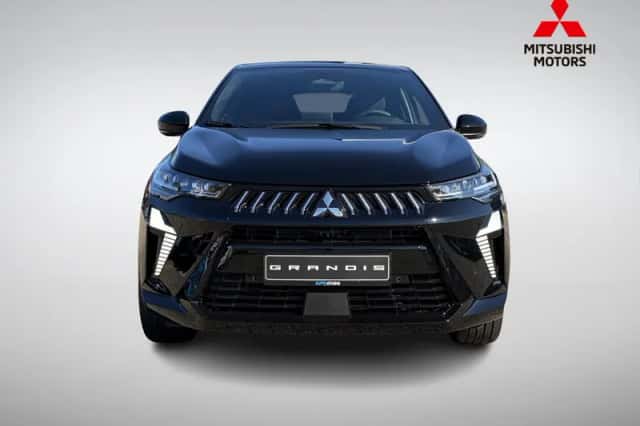 Mitsubishi Grandis (2026) thumbnail 2