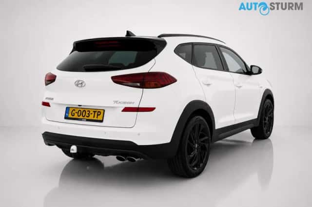 Hyundai Tucson (2019) thumbnail 2