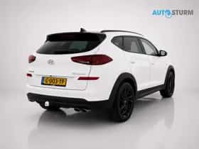 Hyundai Tucson (2019) thumbnail 2