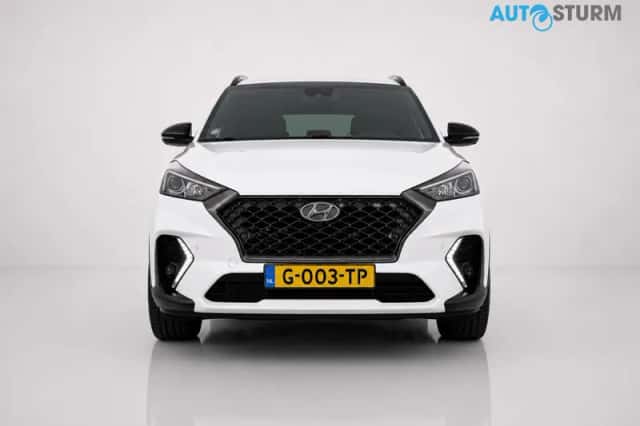 Hyundai Tucson (2019) thumbnail 3