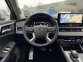 Mitsubishi Outlander (2026) thumbnail 15