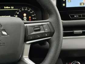 Mitsubishi Outlander (2026) thumbnail 16