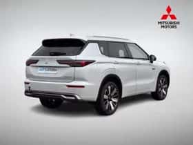 Mitsubishi Outlander (2026) thumbnail 4