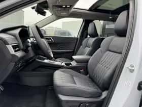 Mitsubishi Outlander (2026) thumbnail 9