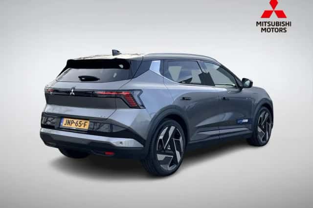 Mitsubishi Eclipse Cross (2025) thumbnail 4