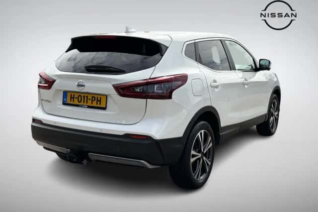 Nissan Qashqai (2020) thumbnail 4