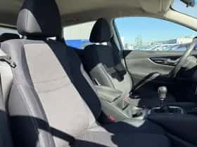 Nissan Qashqai (2014) thumbnail 11