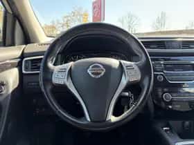 Nissan Qashqai (2014) thumbnail 14