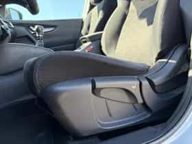 Nissan Qashqai (2014) thumbnail 21
