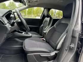 Mitsubishi ASX (2024) thumbnail 9