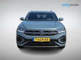 Volkswagen T-Roc (2023) thumbnail 2